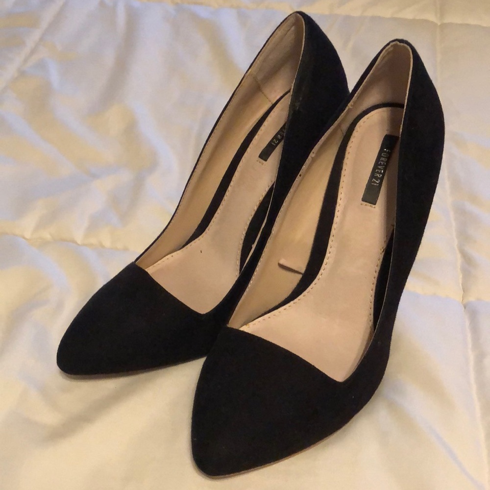 Forever 21 pumps